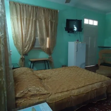 Rent this 2 bed house on Holguín in El Llano, CU