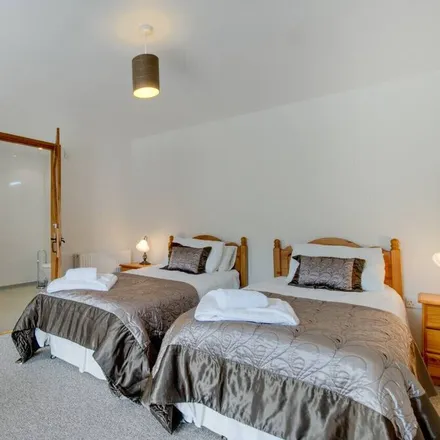 Rent this 3 bed house on Troedyraur in SA44 5PH, United Kingdom