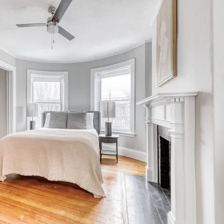 Rent this 3 bed apartment on Boston