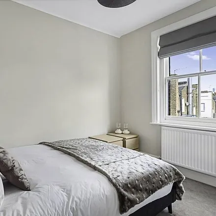 Image 6 - London, SW6 5UH, United Kingdom - Apartment for rent