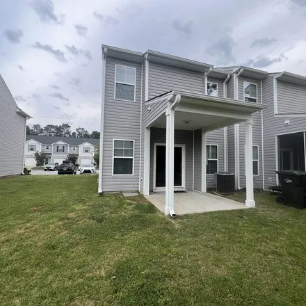 Rent this 3 bed townhouse on 556 Truman Drive in Goose Creek, SC 29445