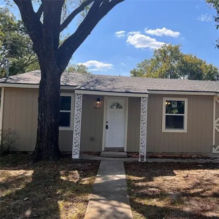 Image 1 - 467 Arledge Street, Bonham, TX 75418, USA - House for sale