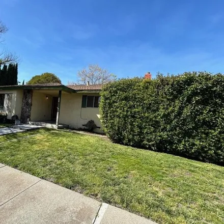 Image 3 - 414 Manzanita Avenue, Fairfield, CA 94533, USA - House for sale