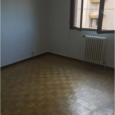 Rent this 2 bed apartment on 40 Boulevard des Minimes in 31200 Toulouse, France