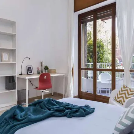 Rent this 5 bed apartment on Via Guglielmo Ciardi in 20148 Milan MI, Italy
