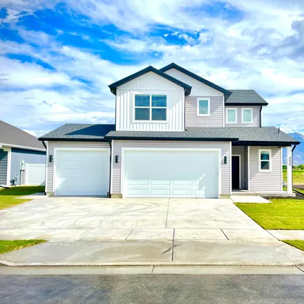 Buy this 3 bed house on 2615 870 East in North Logan, Cache County
