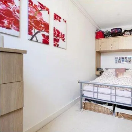 Image 7 - Lindrop Street, London, SW6 2PN, United Kingdom - Apartment for sale