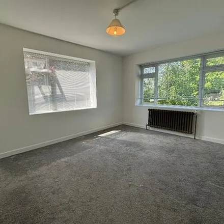 Rent this 2 bed apartment on The Drive in Hove, BN3 3JX