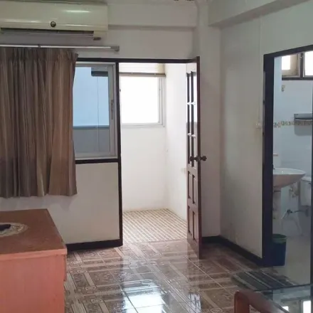 Image 5 - unnamed road, Khlong Toei District, Bangkok 10330, Thailand - Apartment for rent