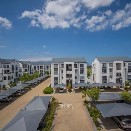 Rent this 1 bed apartment on unnamed road in Cape Town Ward 15, Somerset West