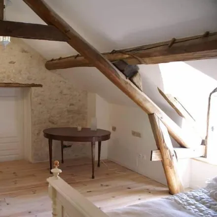 Rent this 4 bed house on 77250 Moret-Loing-et-Orvanne