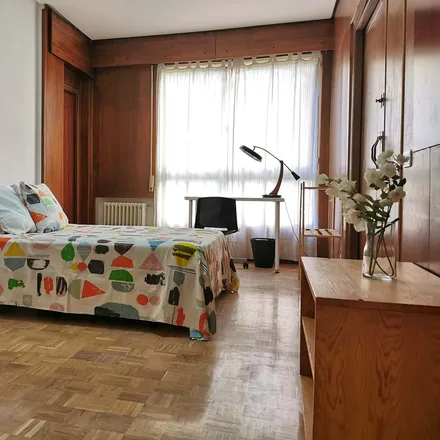 Rent this 1 bed room on Madrid in BBVA, Calle de Alonso de Heredia