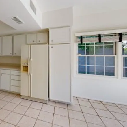 Buy this 3 bed apartment on 115 East Myrtle Avenue in Augustine, Phoenix
