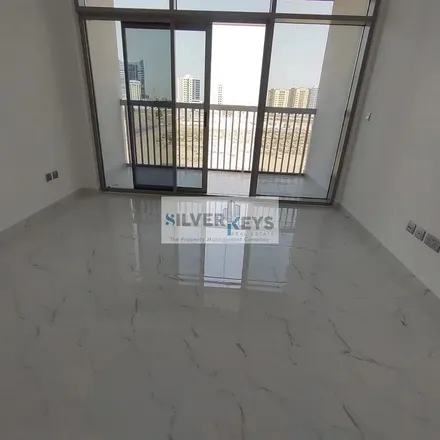 Image 4 - Sheikh Mohammed Bin Zayed Road, Wadi Al Safa 3, Dubai, United Arab Emirates - Apartment for rent