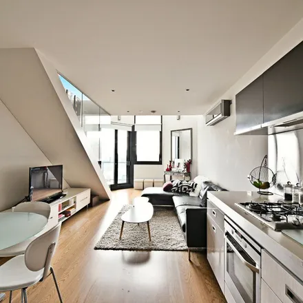 Image 3 - 418 St Kilda Road, Melbourne VIC 3004, Australia - Apartment for rent