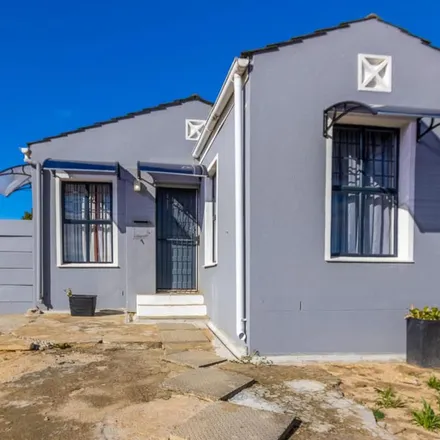 Image 2 - VAN WYKSVLEI PRIMARY SCHOOL, Cawood Crescent, Drakenstein Ward 11, Drakenstein Local Municipality, 7654, South Africa - Apartment for rent