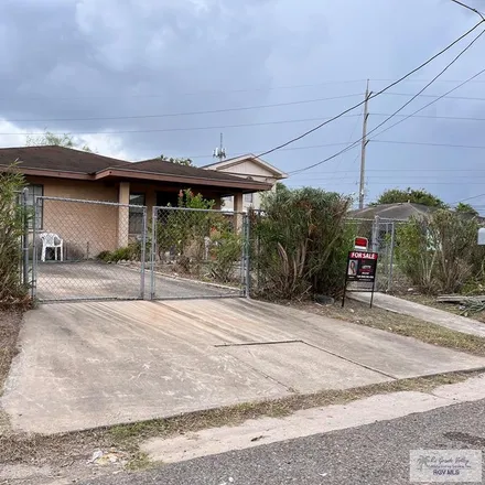 Image 1 - 173 Avenida Imperial, Brownsville, TX 78520, USA - House for sale