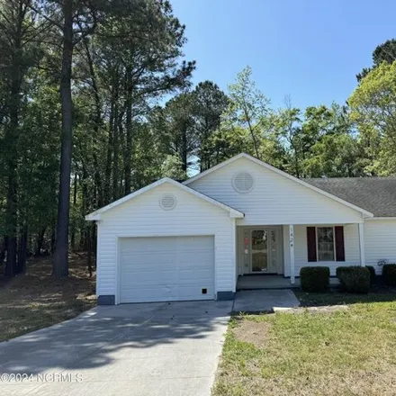 Buy this 3 bed house on 142 Live Oak Drive in Onslow County, NC 28540
