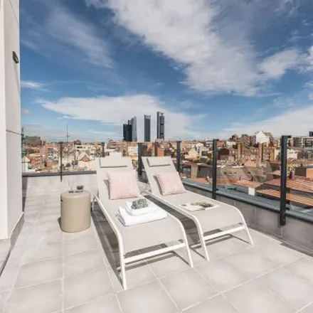 Image 9 - Madrid, Calle de la Alfalfa, 28029 Madrid - Apartment for rent