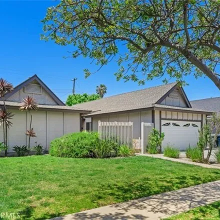 Buy this 4 bed house on 15949 Dundalk Lane in Huntington Beach, CA 92647