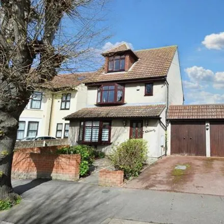 Buy this 3 bed house on Fermoy Road in Southend-on-Sea, SS1 3HA