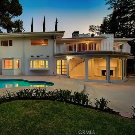 Image 1 - 16216 Dorilee Lane, Los Angeles, CA 91436, USA - House for sale