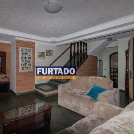 Rent this 3 bed house on Rua Estônia in Parque Oratório, Santo André - SP