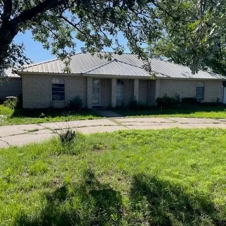 Buy this 3 bed house on 130 Laura Drive in Tom Green County, TX 76905