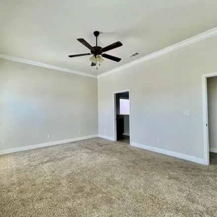 Image 8 - 1406 Wrangler Lane, Midland, TX 79705, USA - House for rent