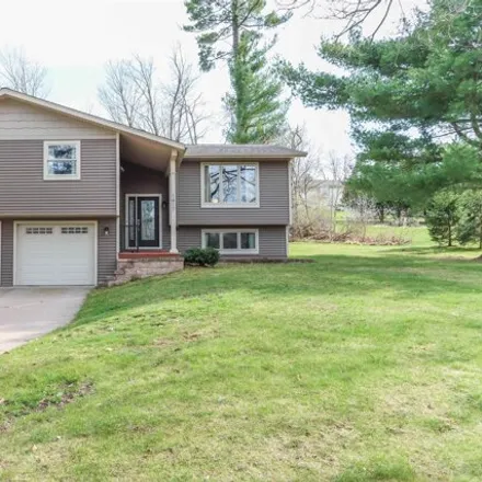 Buy this 4 bed house on 1489 Maple Hill Road in Wausau, WI 54403