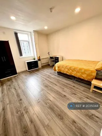 Rent this studio apartment on Santander in Salt Lane, Coventry