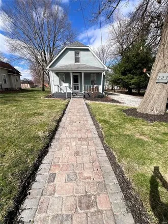 Image 2 - 125 East Fortune Street, Virden, IL 62690, USA - House for sale