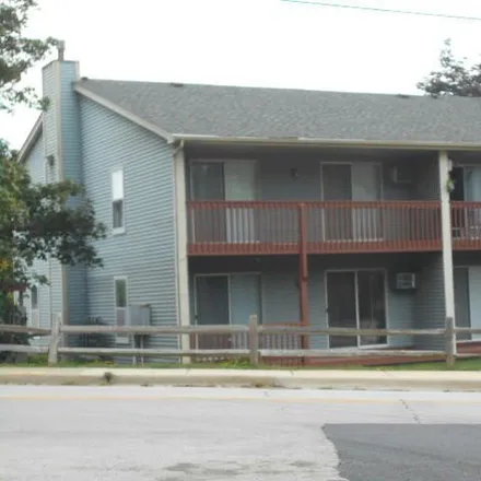 Image 1 - 700 Terrace Court, Elgin, IL 60120, USA - Condo for rent
