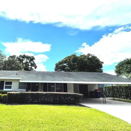 Rent this 3 bed house on 2809 Sanbina Street in Winter Park, FL 32789
