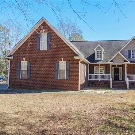 Buy this 5 bed house on 1249 Oakhaven Circle in Club Colony, Darlington County