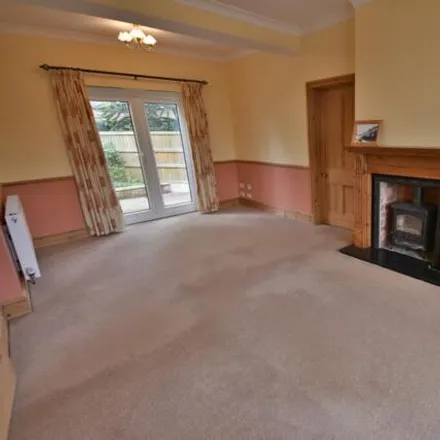 Image 2 - Pant Lane, Gresford, Ll12 - House for sale