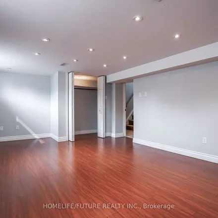 Image 4 - 295 Forest Hill Road, Old Toronto, ON M5N 1B4, Canada - Apartment for rent