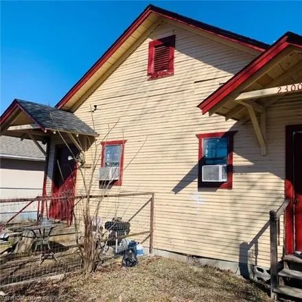 Buy this 2 bed house on 2300 N 27th St in Fort Smith, Arkansas