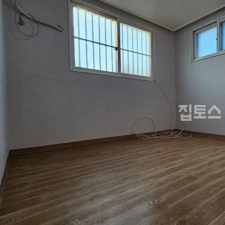 Rent this 3 bed apartment on 서울특별시 강남구 대치동 959-24