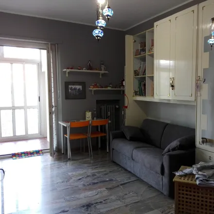 Image 2 - Turin, Borgo Cina, PIEMONT, IT - Apartment for rent