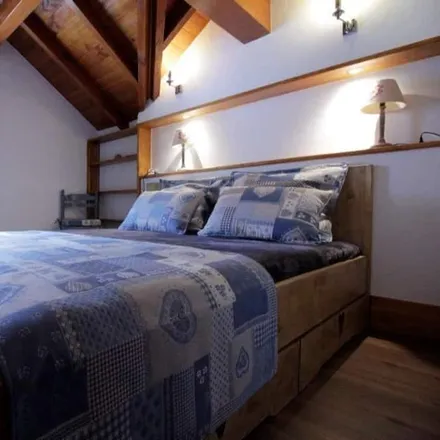 Rent this 3 bed apartment on 73450 Valloire