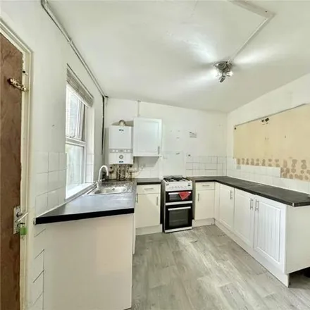 Image 4 - Hampstead Road, Liverpool, L6 8ND, United Kingdom - House for sale