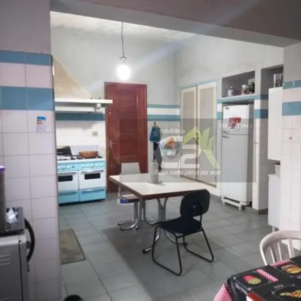 Buy this 6 bed house on Rua Riachuelo 147 in Centro, São Carlos - SP