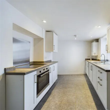 Image 5 - 39 Bosvigo Road, Truro, TR1 3DQ, United Kingdom - Apartment for rent