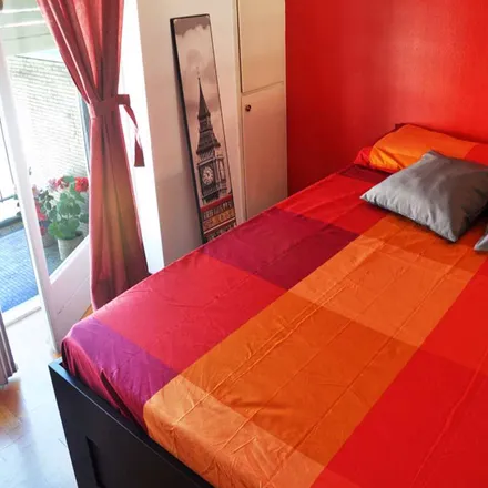 Rent this 8 bed room on Carpe Diem in Via Mauro Macchi, 44