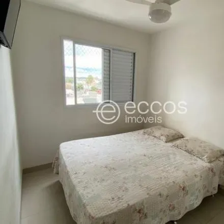 Buy this 2 bed apartment on Rua Carlos Roberto de Paiva in Nova Alvorada, Uberlândia - MG