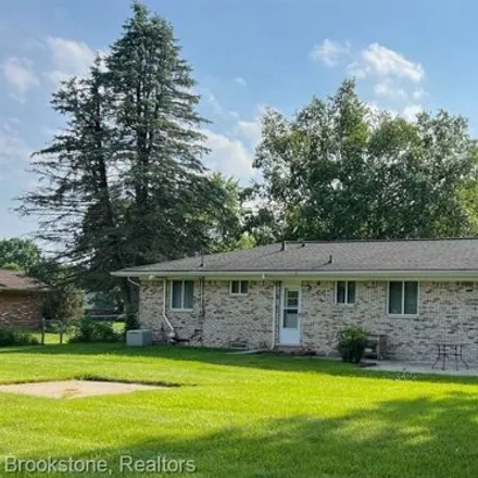 Image 3 - 6611 Wilson Dr, Michigan, 48116 - House for sale