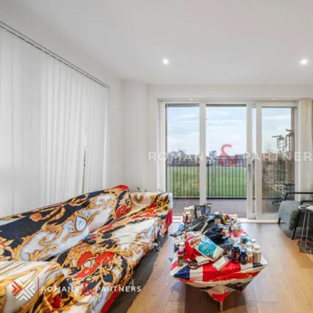 Rent this 2 bed room on Reverence House in Lismore Boulevard, London