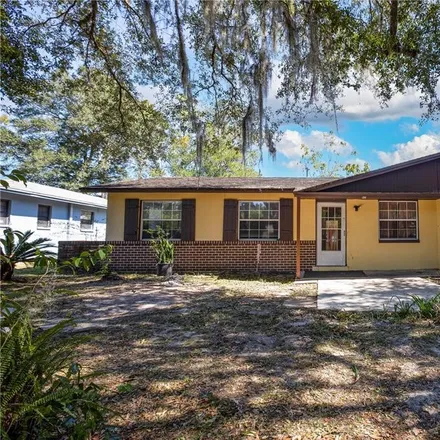 Buy this 3 bed house on 937 Southeast 19th Street in Gainesville, FL 32641