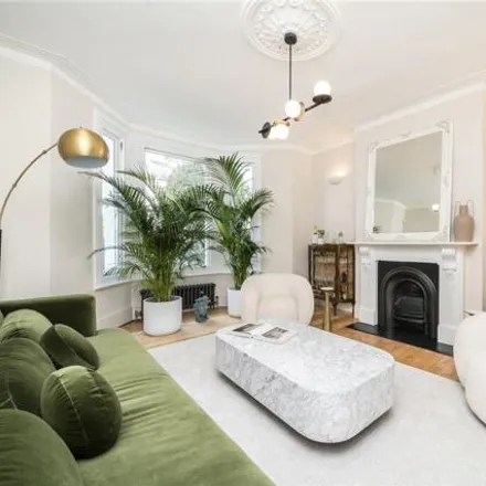 Image 2 - Percy Road, London, London, W12 - Townhouse for sale